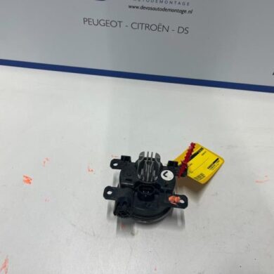 Peugeot 5008  Verstraler rechts 2020 9811333380