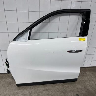 DS Automobiles DS3 Crossback 1.2 12V PureTech 130 Door 4-door, front left 2020 9824972280