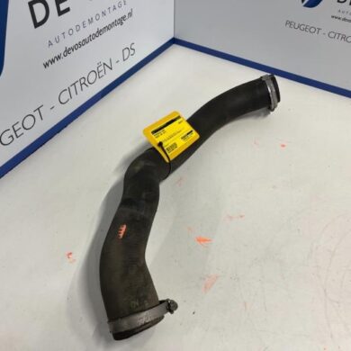 Peugeot 308 1.6 BlueHDi 120 Intercooler hose BHZ 2017 9820100680