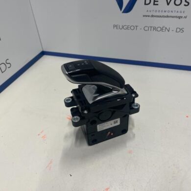 Opel Grandland X 1.6 Turbo 16V Hybrid4 Gear stick 2021 1663576080