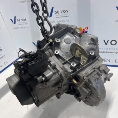 Citroen C4 Cactus 1.2 PureTech 110 12V Versnellingsbak HNZ 2015 1611920680 20ET26
