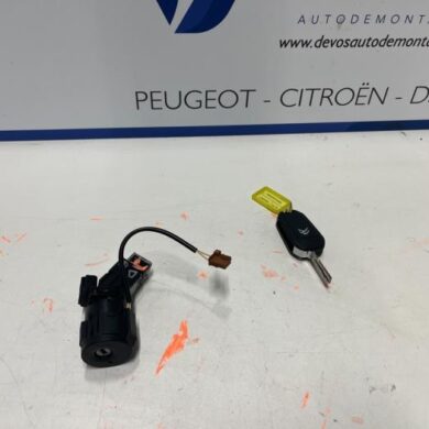 Citroen Berlingo  Kontaktslot+Sleutel 2020 1608682880