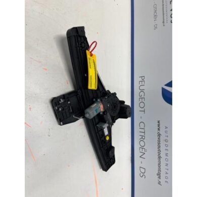 Citroen C4 1.2 PureTech 130 12V Ruitmechaniek 4Deurs links-achter 2020 9832713980