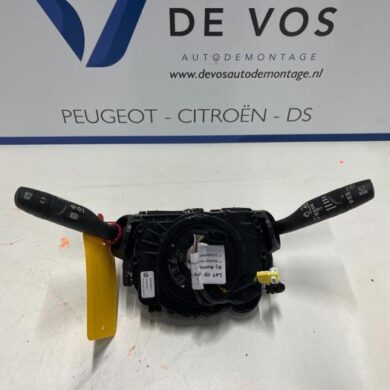 Opel Grandland X 1.6 CDTi 120 Steering column stalk 2018 98289627YX-98421561YX