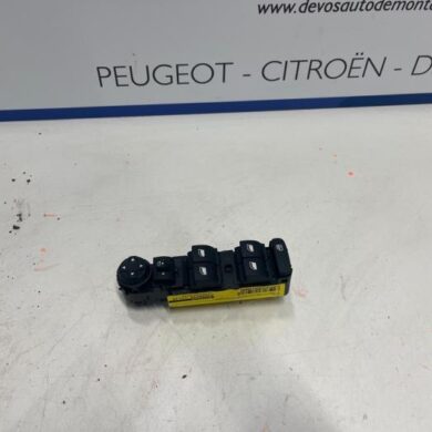 Citroen C5 Aircross 1.2 e-THP PureTech 130 Combischakelaar ramen 2021 98319761ZD