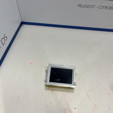 Peugeot 2008 1.6 BlueHDi 120 Display Interieur BHZ 2015 1613285780-1638944680-9810204880