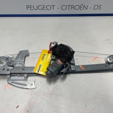 Peugeot 107 1.0 12V Ruitmechaniek 4Deurs rechts-voor 2013 9222T6