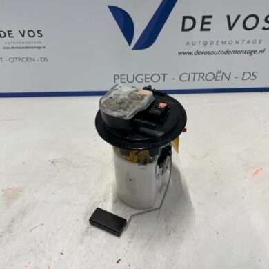 Citroen C4 Cactus  Brandstofpomp Elektrisch BHY 2016 9811336680-9813681980