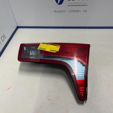Citroen C5 2.0 16V Taillight, right 2006 6351V4