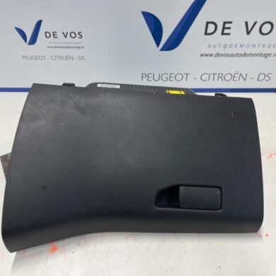 Peugeot 308  Glovebox 2016 16108048ZD-16108047ZD