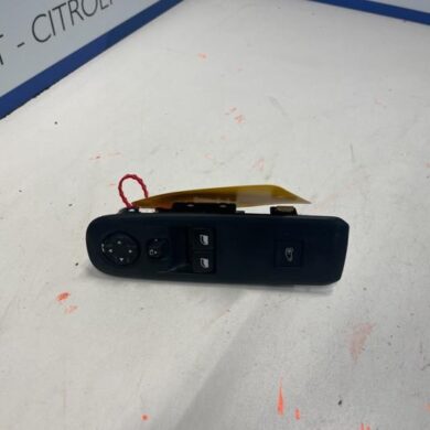 Citroen Berlingo 1.5 BlueHDi 100 Combischakelaar ramen 2020 96784561ZD-98329368ZD