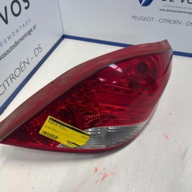 Peugeot 207 1.6 16V Taillight, right 2011 6351HR