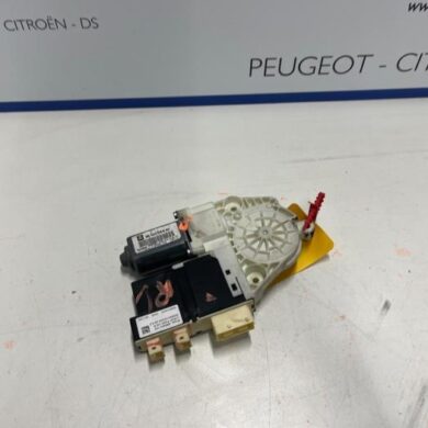 Citroen C5 2.0 16V Door window motor 2006 9222AJ