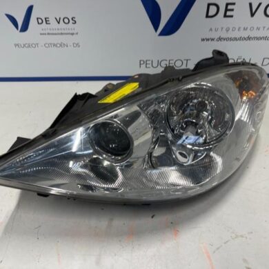 Peugeot 807 2.0 HDi 16V 136 FAP Koplamp links 2011 6208F1