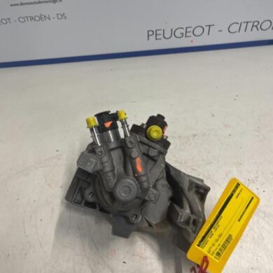 Peugeot 5008  Brandstofpomp Mechanisch BHX 2016 9811347380-1612775880