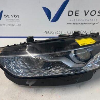 DS Automobiles DS7 Crossback  Koplamp links 2018 9821750380
