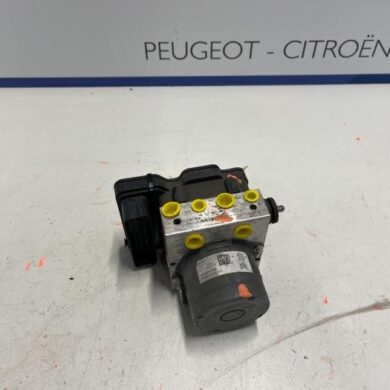 Peugeot 5008 1.5 BlueHDi 130 ABS pump YHZ 2018 1636413480-1682598380
