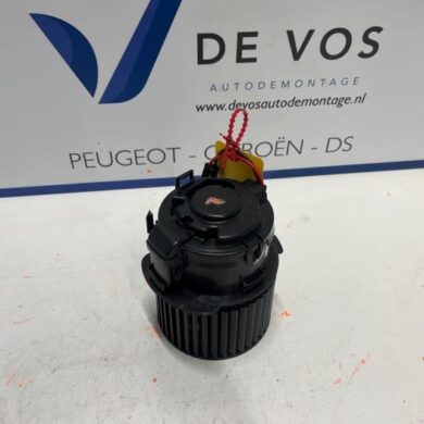 Peugeot 308  Heizung Belüftungsmotor 2021 9837609380