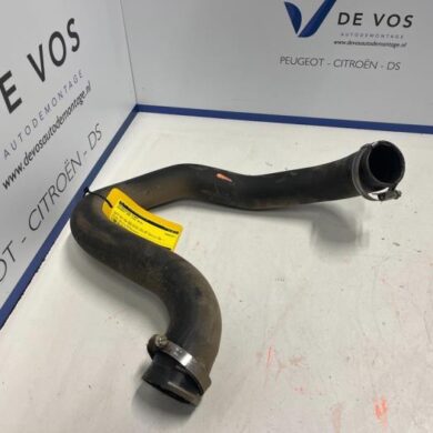 Peugeot 308 1.2 12V e-THP PureTech 130 Intercooler hose HNY 2015 9815434280