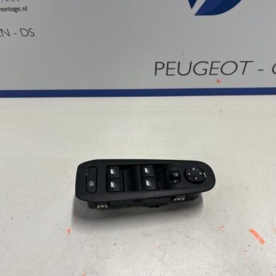 Peugeot 308 1.2 12V e-THP PureTech 130 Combischakelaar ramen 2015 96788264ZD