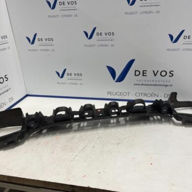 Peugeot 208 1.2 12V e-THP PureTech 110 Bumperframe achter 2017 1607271980