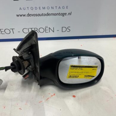 Peugeot 206 2.0 16V Wing mirror, right 2002 8149JW