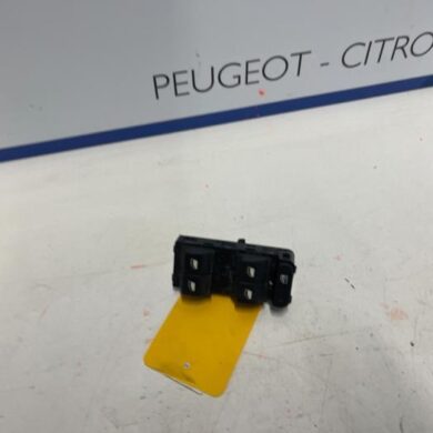 Citroen C3 1.2 Vti 12V PureTech Steering column stalk 2017 98312537ZD-98094484ZD