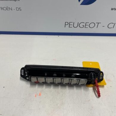 Peugeot 5008 1.5 BlueHDi 130 Switch 2018 98249153DX
