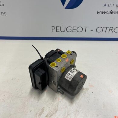 Citroen C4 Cactus 1.2 PureTech 110 12V ABS Pomp HNZ 2018 1635648780