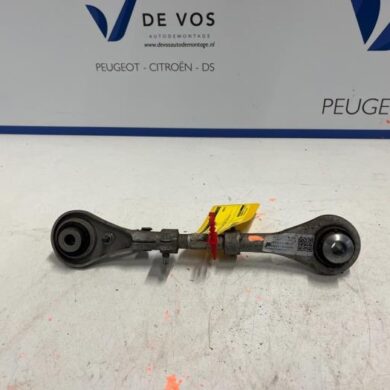 Peugeot 3008 1.6 16V Hybrid4 Reactiestang rechts-achter 2020 9820345380