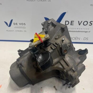 Citroen C3 1.2 Vti 12V PureTech Versnellingsbak HMZ 2017 9810688480-1612888180 20A701
