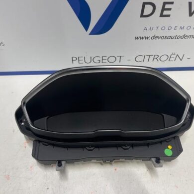 Peugeot 5008  Odometer KM 2021 9837815880-9845245180