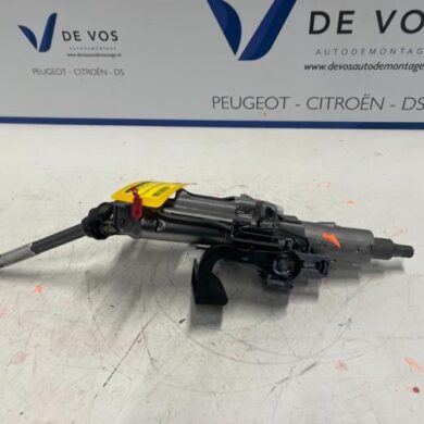 DS Automobiles DS7 Crossback  Steering column housing 2018 98204602ZD