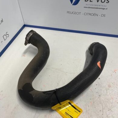 Citroen C4 Picasso 1.6 16V eTHP Intercooler hose 5GZ 2015 9675873480