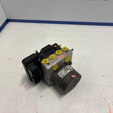 Citroen C3 1.2 Vti 12V PureTech ABS pump HMZ 2017 1624376080-1649127980-1682601480