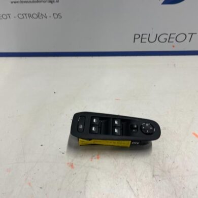 Peugeot 308 1.2 12V e-THP PureTech 130 Multi-functional window switch 2015 96788281ZD