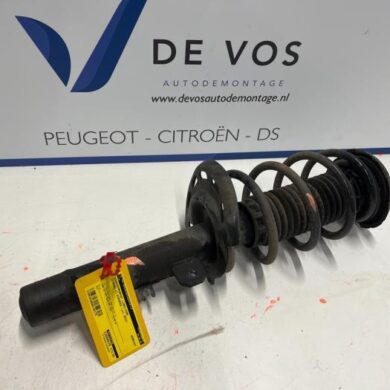 Citroen C3 Aircross 1.2 e-THP PureTech 130 Front shock absorber rod, left 2022 9827238780