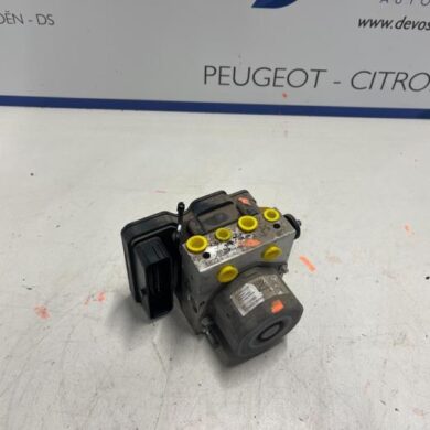 Peugeot 308 1.2 12V e-THP PureTech 130 ABS Pumpe HNY 2015 1613388280