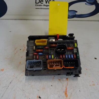 Citroen C5  Sicherungskasten 2011 9807028580