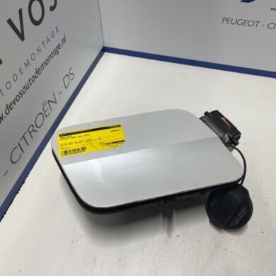Peugeot 3008 1.6 16V Hybrid4 Tank cap cover 2020 98365912XT-9834802580