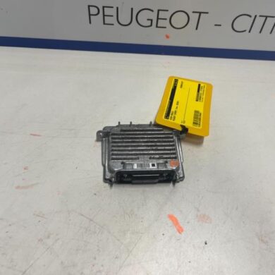 Peugeot Expert 2.0 Blue HDi 180 16V Xenon module 2020 9806086580