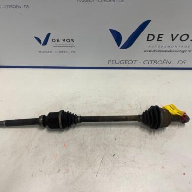 Peugeot 308 1.2 12V e-THP PureTech 110 Aandrijfas rechts-voor HNZ 2015 9820471180-1612466980 20ET10