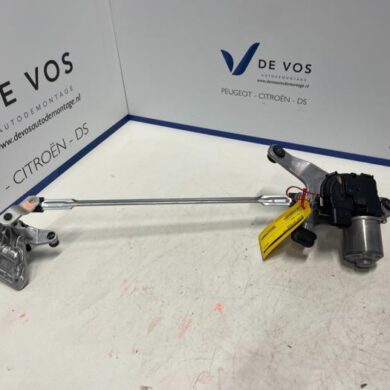 Peugeot 408  Front wiper motor 2022 1687896080