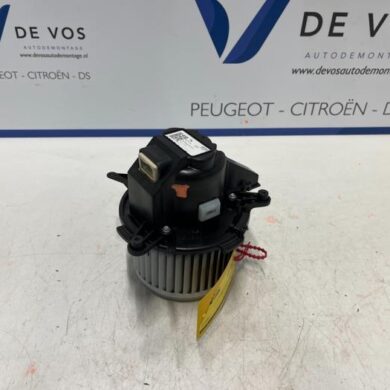 Opel Combo 1.5 CDTI 100 Kachel Ventilatiemotor 2021 9821292180