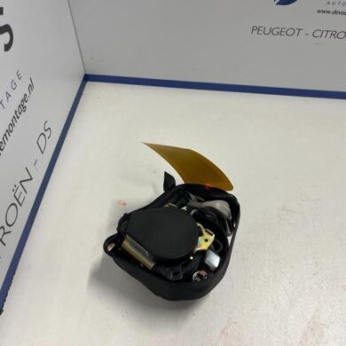 Peugeot 207 1.4 16V Seatbelt tensioner, right 2006 8975JW