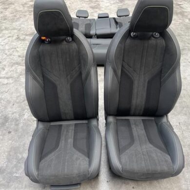 Peugeot 408 1.2 Hybrid 136 Set of upholstery (complete) 2022