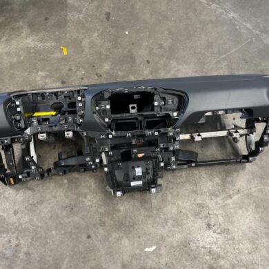 Citroen C4 1.5 Blue HDi 130 16V Dashboard 2022 98429381ZD