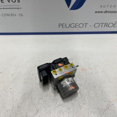 Opel Crossland X 1.2 Turbo 12V Euro 6d-temp ABS Pomp HN05 2022 9850932480