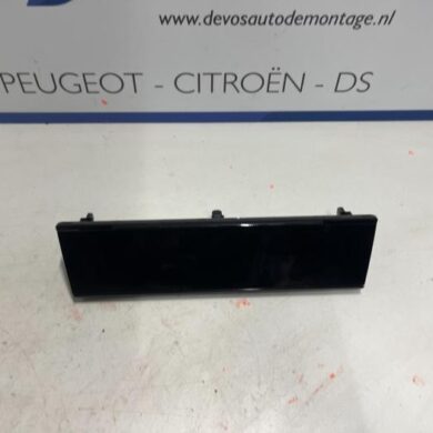 Peugeot 408 1.2 Hybrid 136 Radiobedienfeld 2022 9834362680