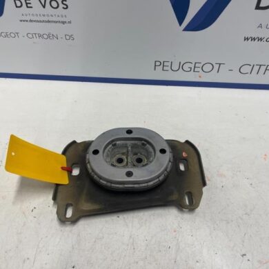 Peugeot 3008 2.0 GT BlueHDi 180 16V Gearbox mount 2022 9673768680 20GM28